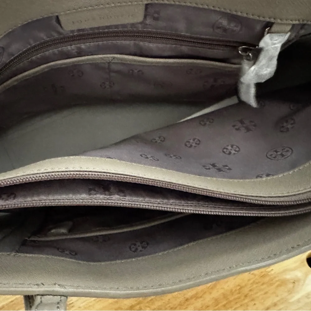 Women's Leather Tote in Taupe with Double Strap